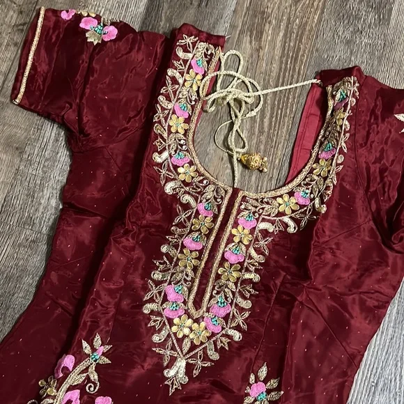 Patiala Salwar Suit - Picture 4 of 11
